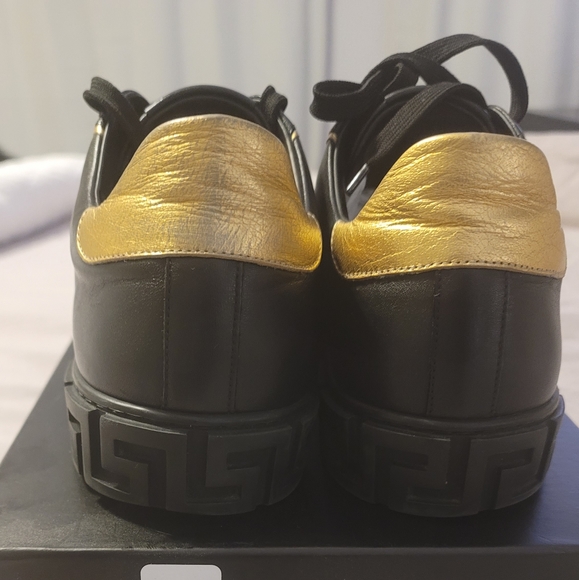 Mens Versace Vitello-Vitello Sneakers - Picture 3 of 8